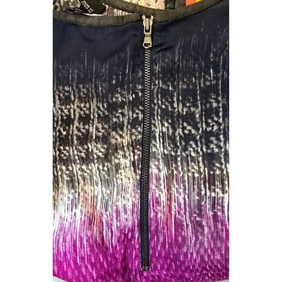 Sleeveless Kenneth Cole Top Multicolor Ombre Design Art whimsical fairycore - Picture 5 of 6